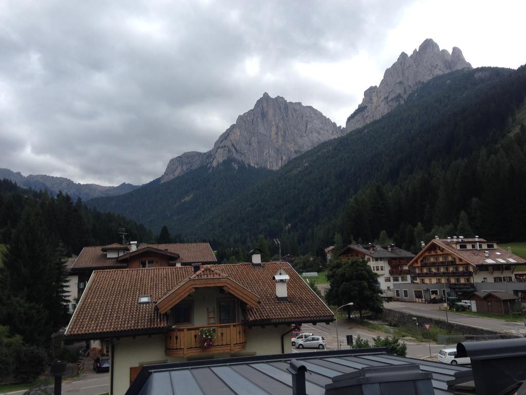 Appartamento Buffaure Pozza di Fassa Exteriör bild