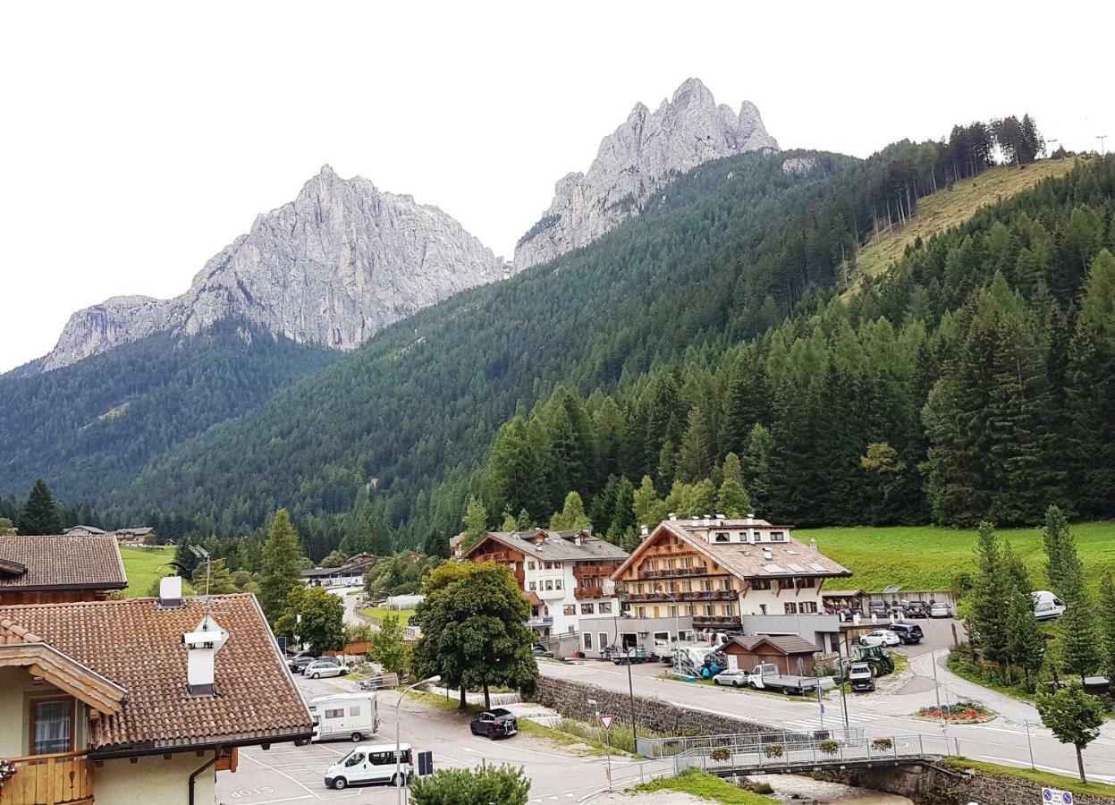 Appartamento Buffaure Pozza di Fassa Exteriör bild